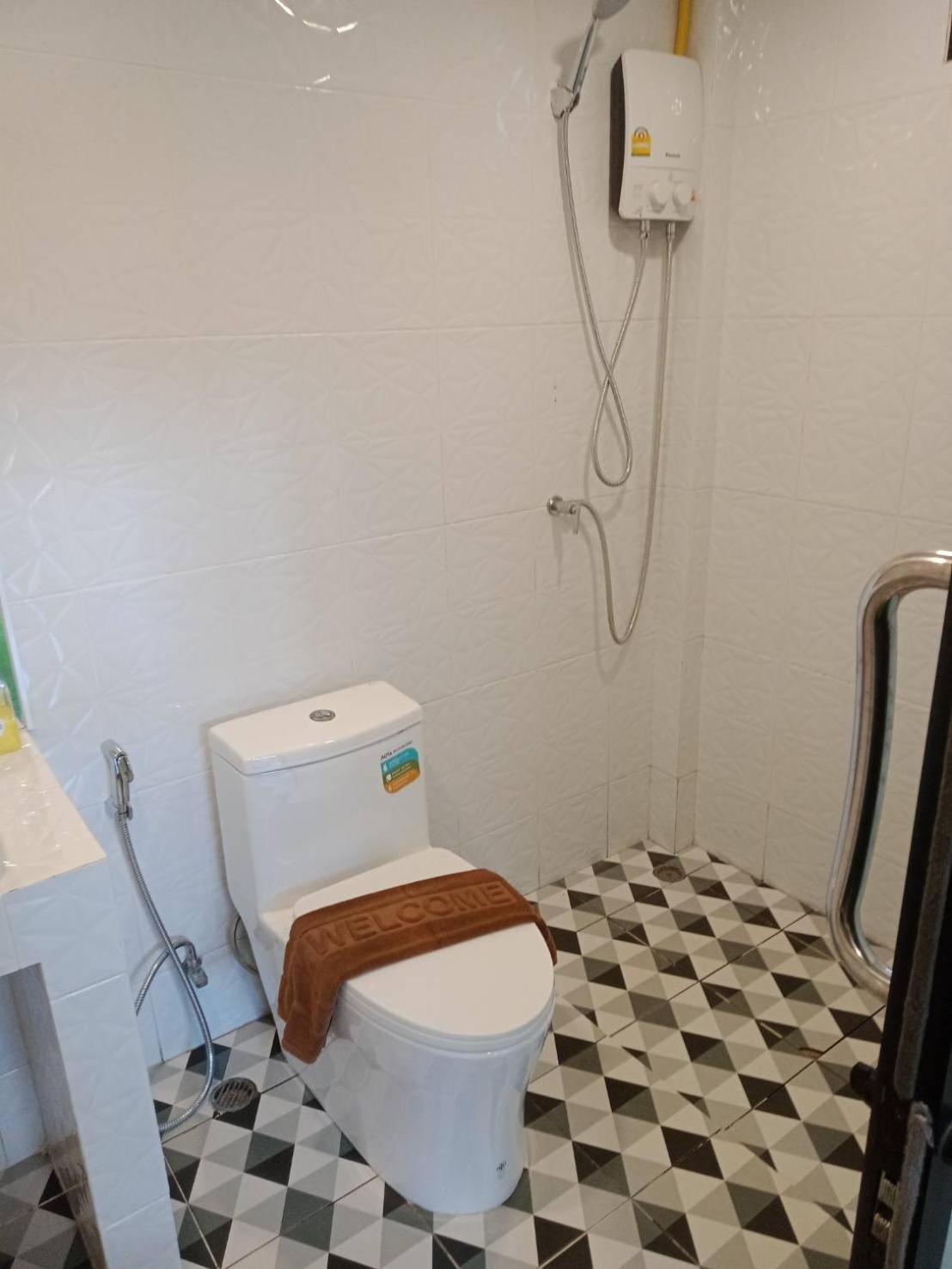 Kipbox Hotel Trang Eksteriør billede